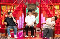 左から、ナインティナイン岡村、佐藤大樹、なるみ。(c)ABCテレビ