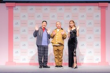 左からチョコレートプラネット、藤田ニコル。