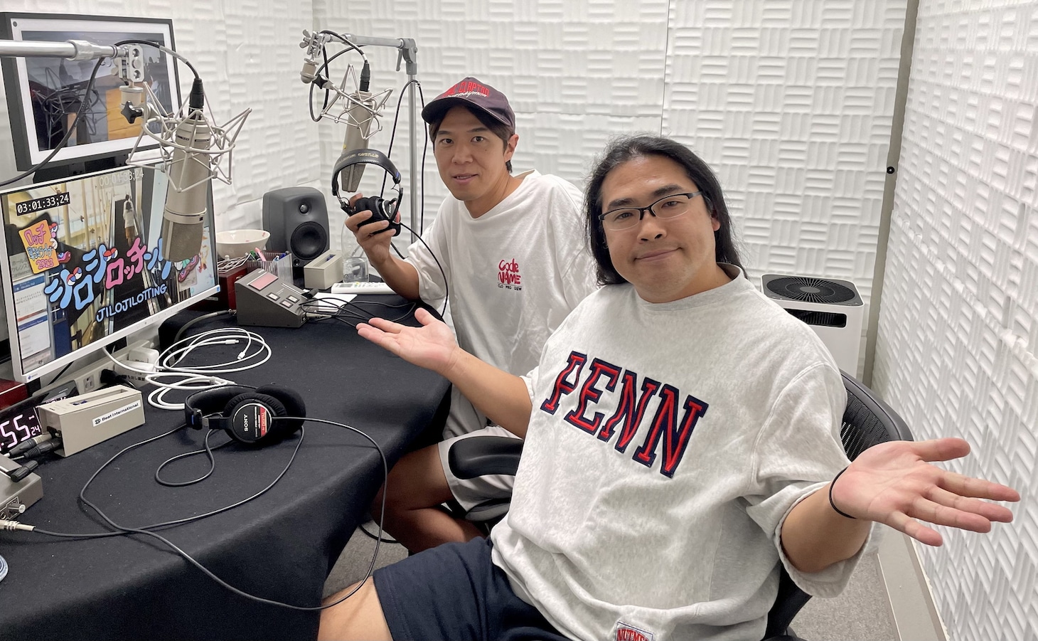 DVD副音声収録に臨んだロッチ。