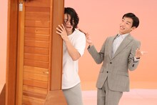 左から、マヂカルラブリー・野田クリスタル、かが屋・加賀。(c)フジテレビ