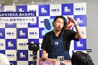 相方リリーのサイン会を盛り上げる見取り図・盛山