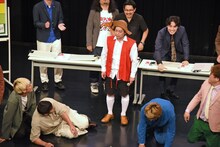 どれだけ長くヨーデルを言えるかを競う「ヨーデルダービー」で圧倒的な強さを見せつけたダンビラムーチョ大原。