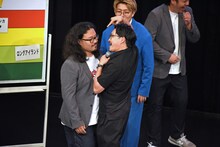 「フリースタイルヨーデル」より、カゲヤマたばやん。とオズワルド伊藤の対決。