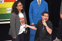 「フリースタイルヨーデル」より、カゲヤマたばやん。とオズワルド伊藤の対決。