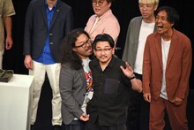 「フリースタイルヨーデル」より、カゲヤマたばやん。とオズワルド伊藤の対決。