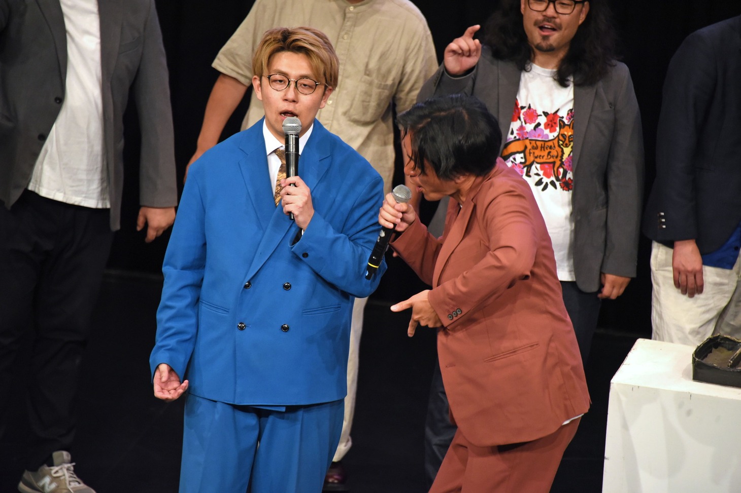 「フリースタイルヨーデル」より、ナイチンゲールダンス・中野なかるてぃんとロングアイランド松尾の対決。