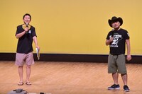 アキラ100%とハリウッドザコシショウ。