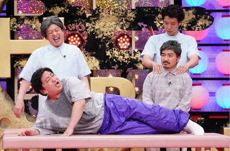 8月5日放送回より、う大作のユニットコントを披露するかもめんたるとニッポンの社長。