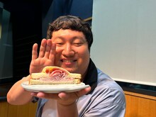 ハムサンドとロングコートダディ兎。