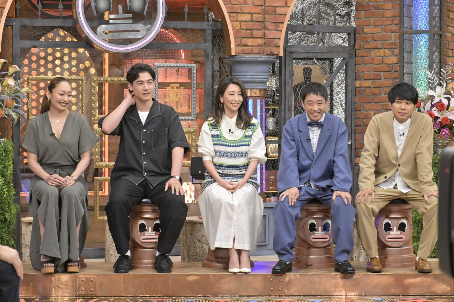 「ダウンタウンDX」のワンシーン。(c)読売テレビ