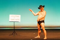 「ツアー野グソ」のハリウッドザコシショウ。