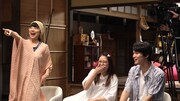 「ショートネタ緊急オーディション」の審査を務める（左から）小池栄子、桜井玲香、中川大輔。(c)NHK