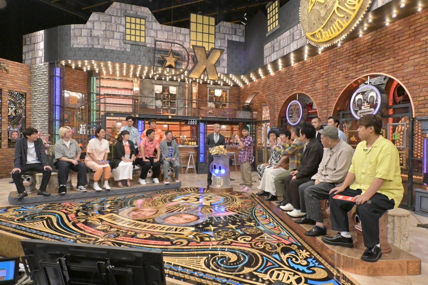 「ダウンタウンDX」のワンシーン。(c)読売テレビ