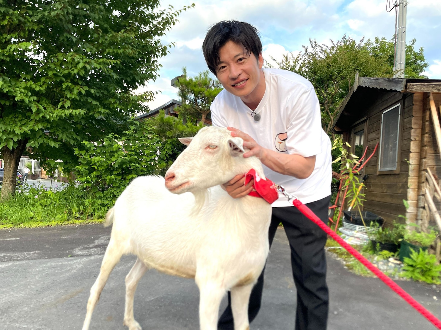 ポポと田中圭。