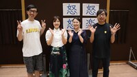 左からこがけん、3時のヒロイン福田、小林千恵（NHKアナウンサー）、おいでやす小田。