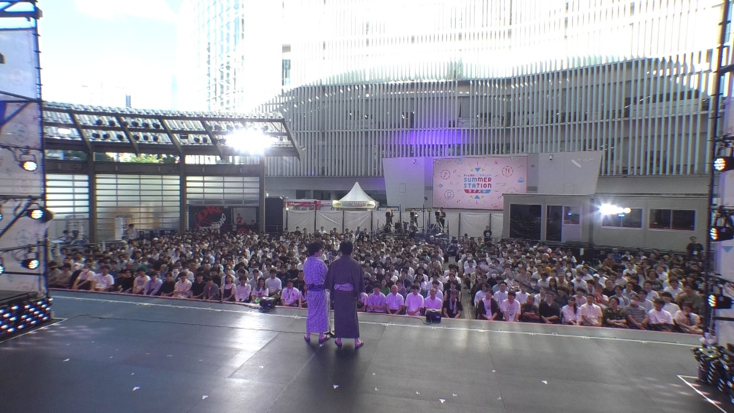 「週刊ダウ通信presentsダウ90000 夏の八演会」の様子。
