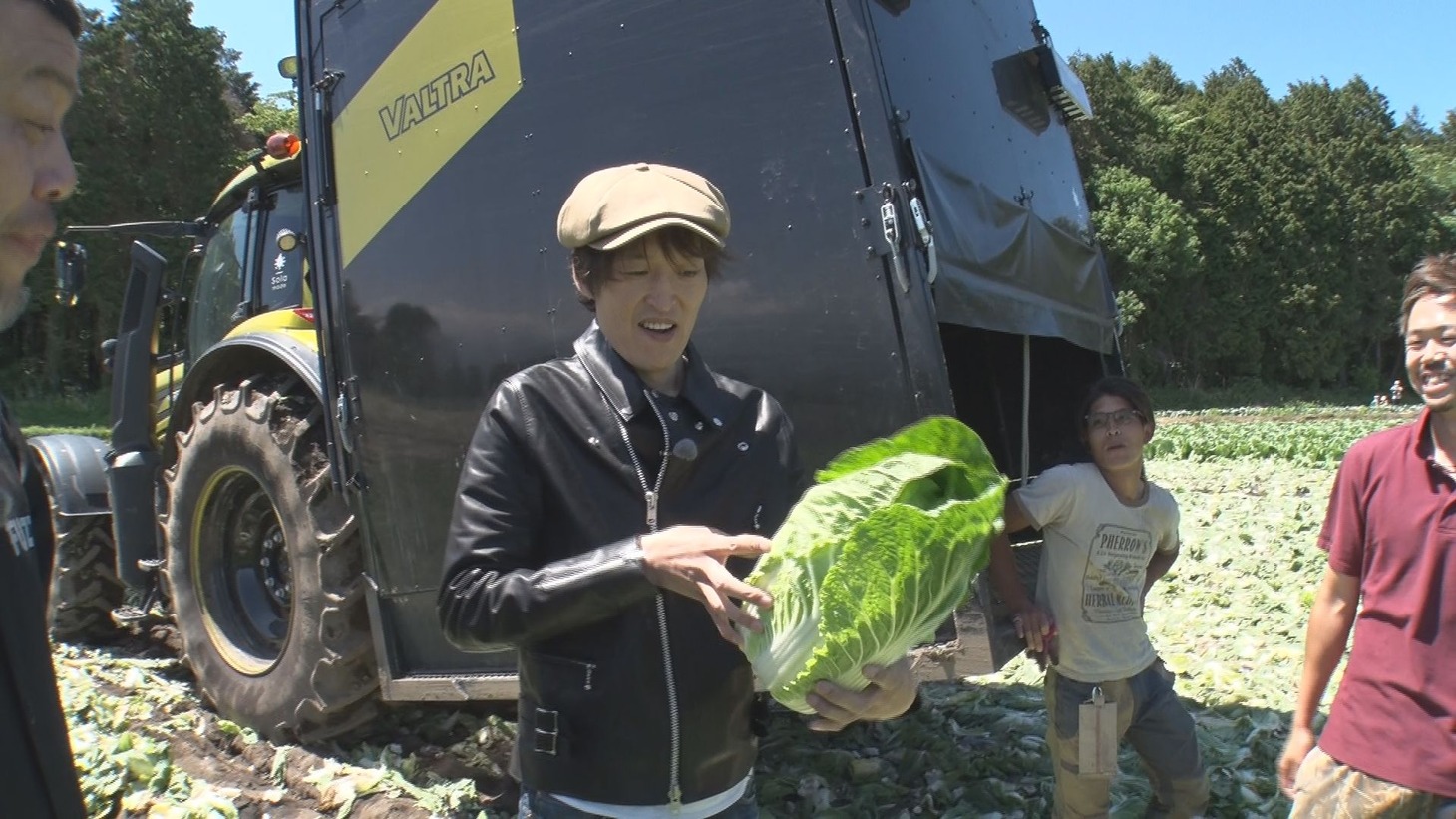 「ジュニア＆くっきー！の絶品食材発見ツーリング」のワンシーン。