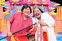 優勝したビスケットブラザーズ。