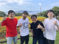 左から博多華丸、木梨憲武、カンニング竹山 、博多大吉。(c)テレビ西日本