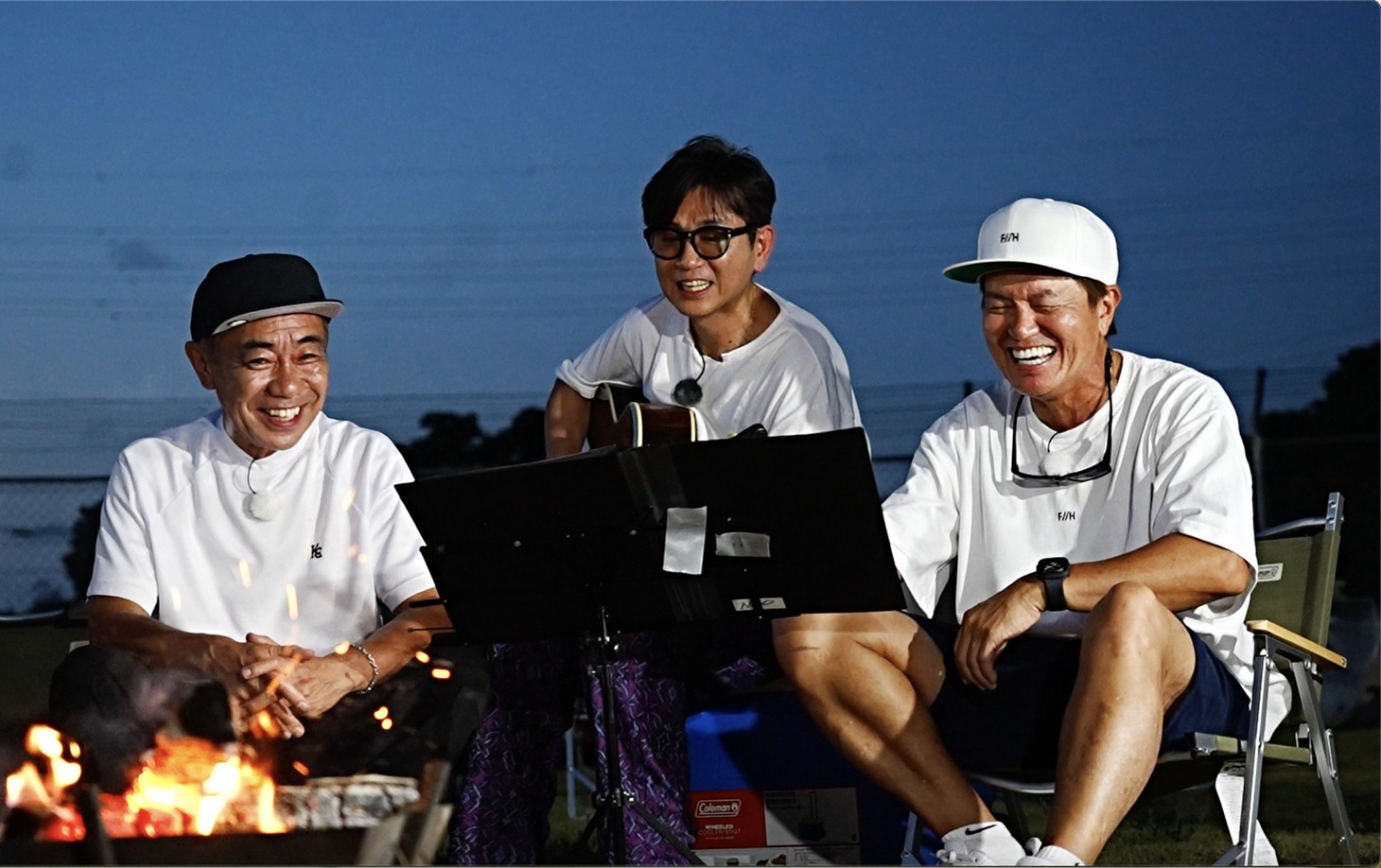 左から、木梨憲武、藤井フミヤ、ヒロミ。(c)フジテレビ
