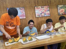 「火曜は全力！華大さんと千鳥くん 夏休み北海道2時間SP」のワンシーン。(c)関西テレビ