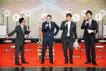 左からすっちー、間寛平、テンダラー。