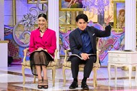 左からアンミカ、平成ノブシコブシ吉村。(c)日本テレビ