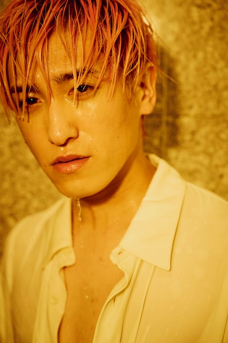 EXIT兼近のお気に入りカット「濡れ目黒蓮」。