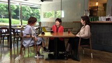 左から、清水ミチコ、森山良子、名取裕子。(c)フジテレビ