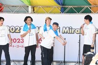 「キャイ～ン！」とニューヨーク嶋佐。屋敷はしていない。