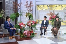 林修のインタビューを受ける博多華丸。大吉。