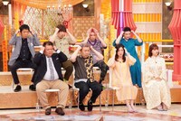 「髪のお悩み丸ごと解決SP」の出演者たち。(c)フジテレビ