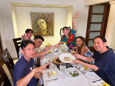 「有吉の夏休み」の出演者たち。(c)フジテレビ