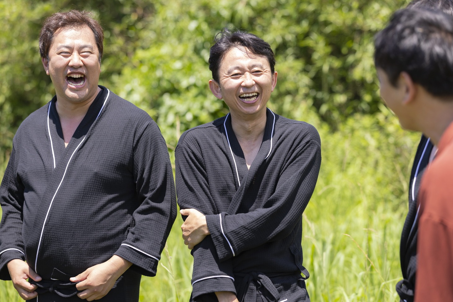 有吉弘行、とにかく明るい安村ら。(c)RKB