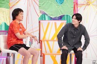 千鳥ノブと萩原利久。(c)フジテレビ