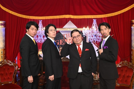 左からさや香・新山、令和ロマン・高比良くるま、ネルソンズ・和田まんじゅう、真空ジェシカ川北。(c)カンテレ