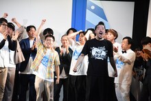優勝が決定した瞬間のゼンモンキー。