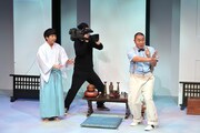 コント「心霊ロケ」のワンシーン。（撮影：岩佐篤樹）