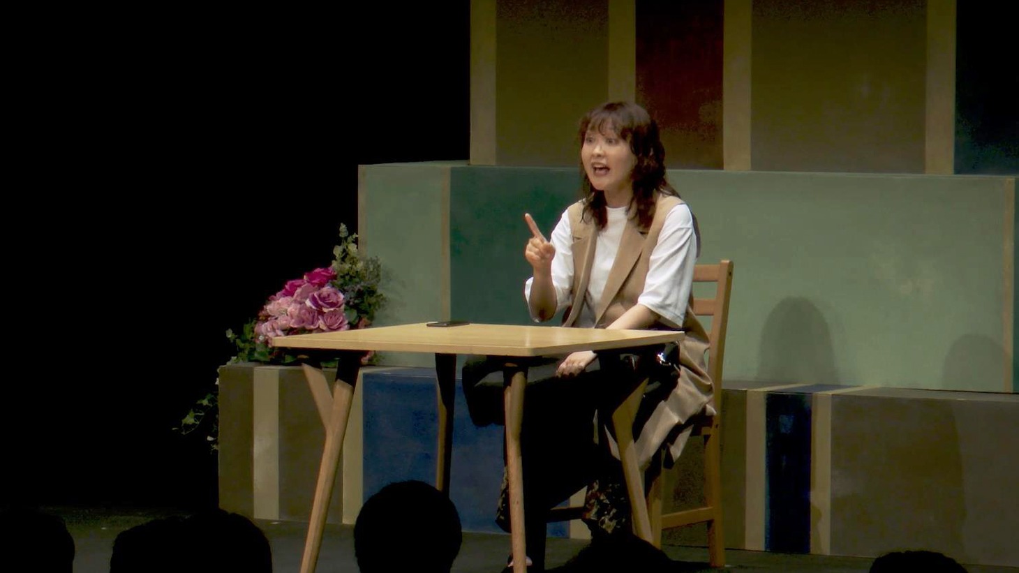 「約束死守女」のワンシーン。