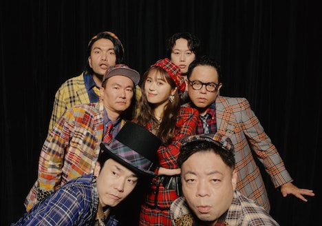 ダイアン、かまいたち、見取り図、渋谷凪咲の「人生は長いんだ」アーティスト写真。