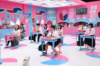 教室の様子。(c)フジテレビ