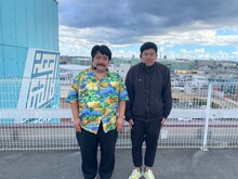 空気階段・鈴木もぐら（左）と岡野陽一（右）。(c)TOKYO MX
