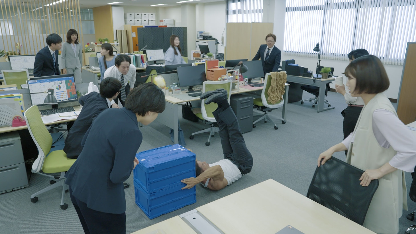 「筋トレサラリーマン 中山筋太郎」場面写真 (c)読売テレビ