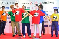 会見に欠席したフースーヤのパネル。（写真提供：吉本興業）