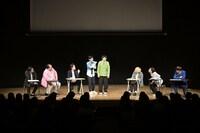 何も知らされぬまま連れてこられたコンピューター宇宙・はっしーはっぴー。