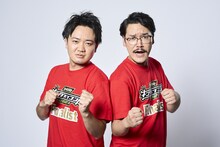 隣人。左から、中村遊直、橋本市民球場。