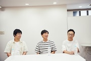 東京03。左から豊本明長、飯塚悟志、角田晃広。