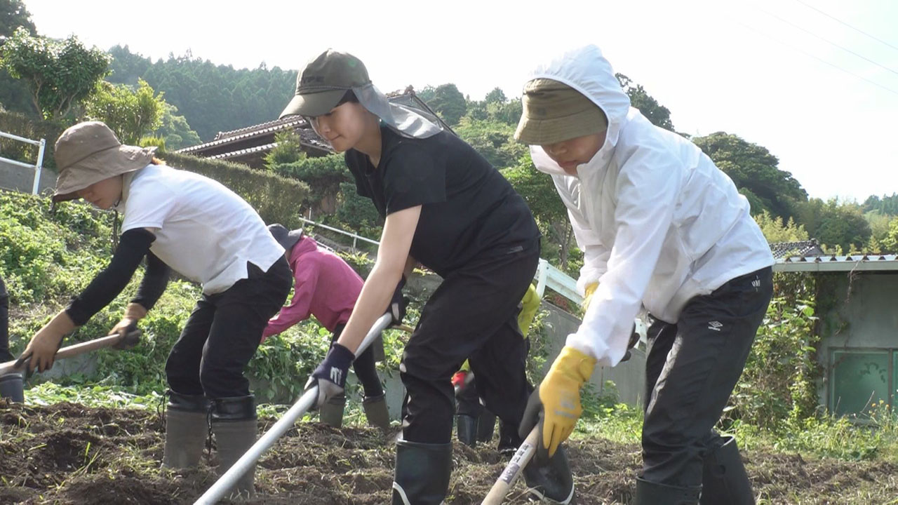「令和版 虎の穴 ～そこに飛び込む理由～」のワンシーン。(c)日本海テレビ