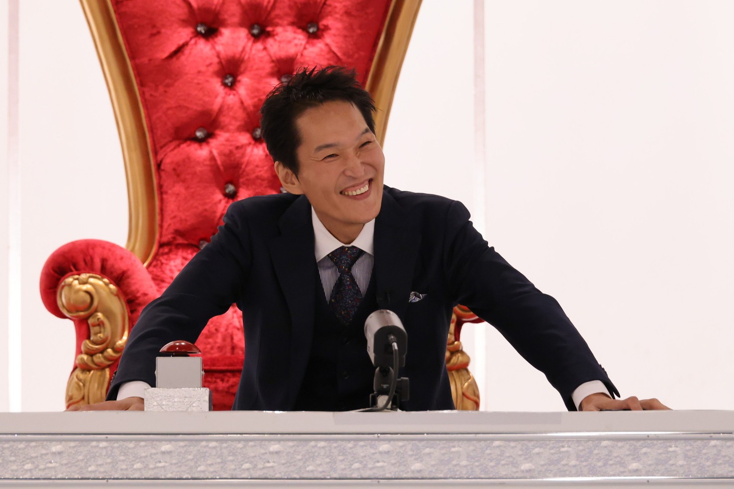 千原ジュニア (c)関西テレビ