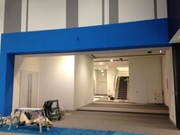 劇場オープン前。まだ劇場名もない状態の入り口。この状態が撮れるのは最初だけだなーと思って撮影した記憶があります。